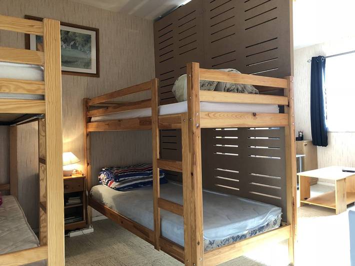 Apartamento entero, Estudio para 6 personas a pie de pistas con ascensor y parking gratuito in La Pierre Saint-Martin, Arette