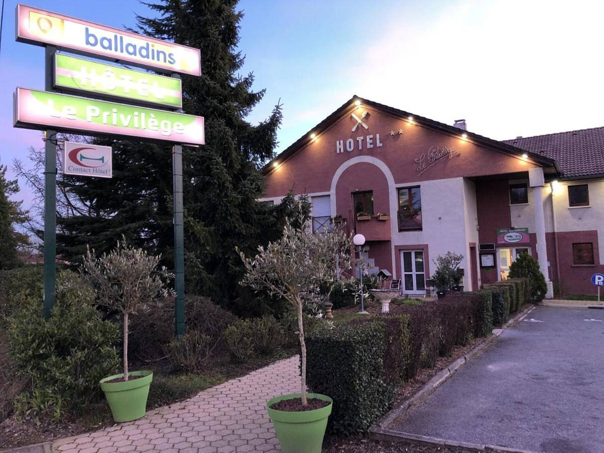Hôtel Restaurant le Privilège - authentic by balladins in Haudainville, Verdun