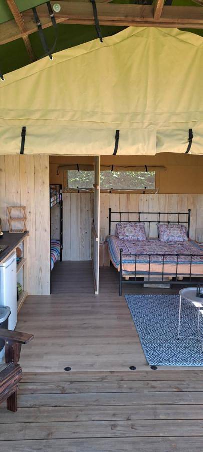 Location de vacances pour 4 personnes, avec piscine et terrasse ainsi que jardin et vue, animaux acceptés à Camurac - 4