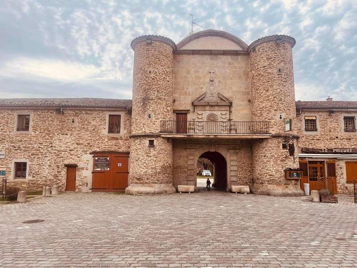 Chambre d’hôte pour 4 personnes, avec terrasse ainsi que vue et sauna dans Parc Naturel Régional du Pilat - 3