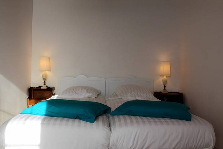 Location de vacances pour 3 personnes, avec jardin, animaux acceptés à Saint-Michel-de-Montaigne