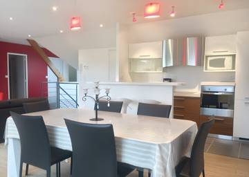 Gîte pour 4 personnes, avec terrasse et jardin dans Plage du Port Morvan