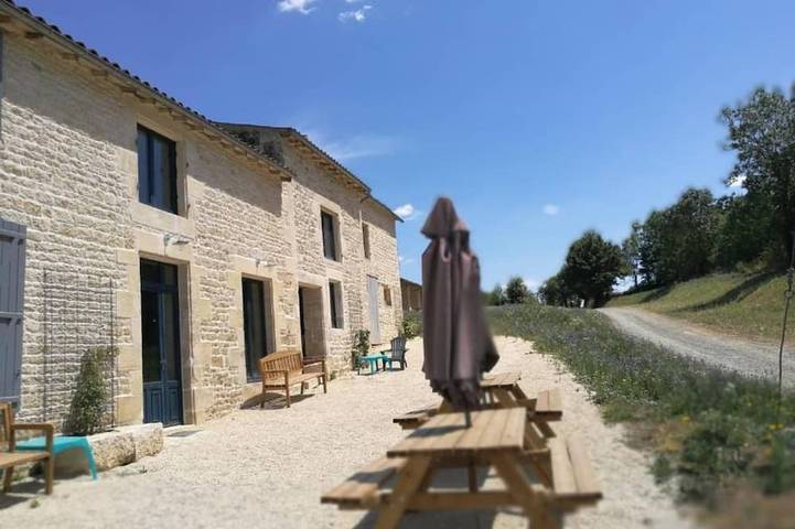 Location de vacances pour 4 personnes, animaux acceptés à Échiré - 3