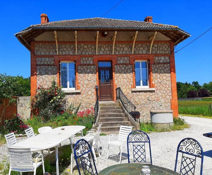 Location de vacances pour 6 personnes, avec Terrasse et Jardin à Germigny-des-Prés