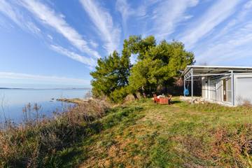 Wohnwagen für 3 Personen, mit Garten und Balkon sowie Sauna, kinderfreundlich in Zadar