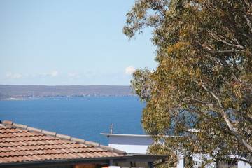 Holiday Home for 12 People in Vincentia, Jervis Bay, Photo 1