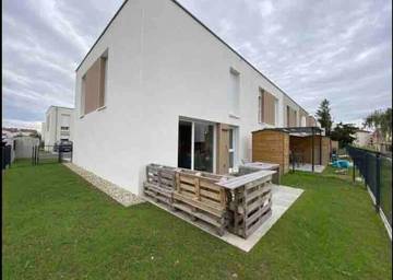 Gîte pour 6 personnes, avec jardin à Lingolsheim