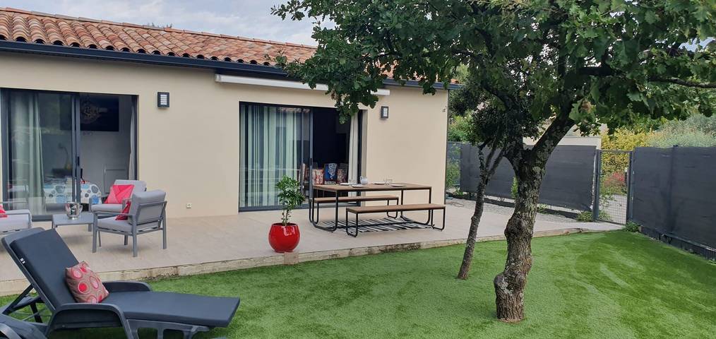Location de vacances pour 4 personnes, avec jardin, animaux acceptés à Carpentras