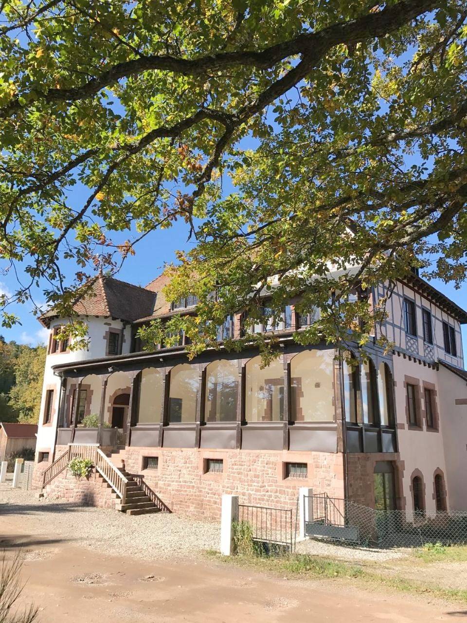 Appartement entier, Logis Du Haut-Koenigsbourg in Saint-Hippolyte, Parc naturel régional des Ballons des Vosges
