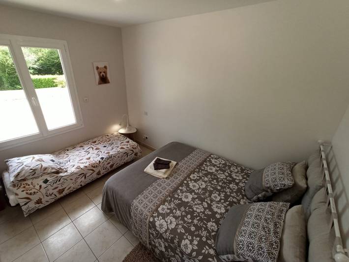 Location de vacances pour 5 personnes, avec terrasse et jardin dans la Manche - 4