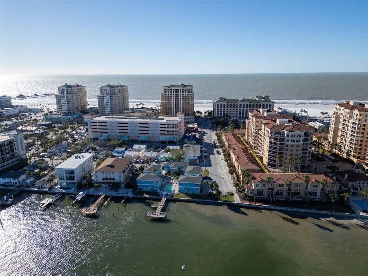 Estudio entero, Luxury Waterside Suite 2mins 2 beach   heated pool in Clearwater Beach, Clearwater