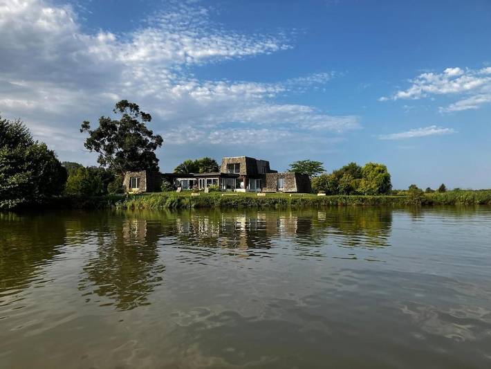 Gîte pour 6 personnes, avec terrasse et vue, animaux acceptés à Lahonce