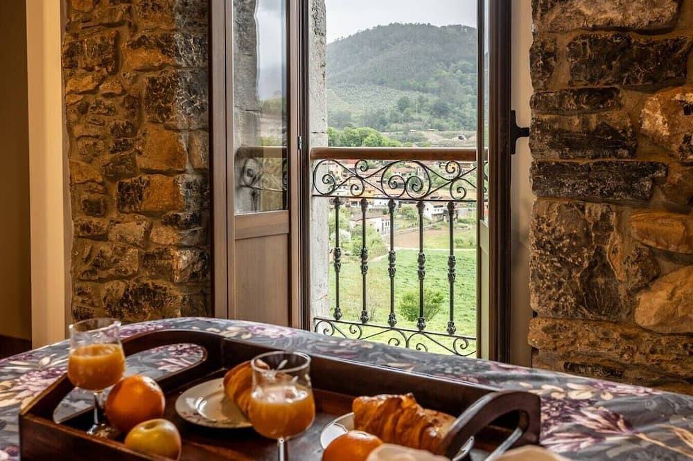 Villa Camila - El Pozo in Salas, Provincia de Asturias