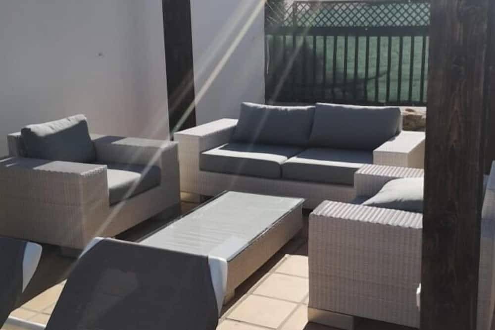 El Valle Golf - Villa Morgan, piscina riscaldata, Wifi. Giardino / piscina esposti a sud. in Golf Resorts Murcia, Murcia
