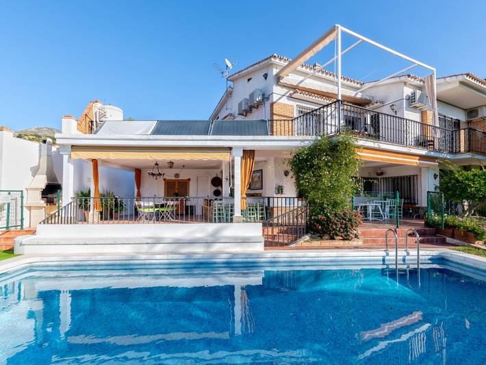 Villa für 12 Personen, mit Terrasse und Garten in Malaga - 4