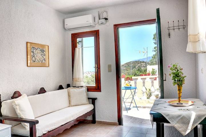 Entire apartment, Traditional houses Anemone Seaside - studio in Lasithi