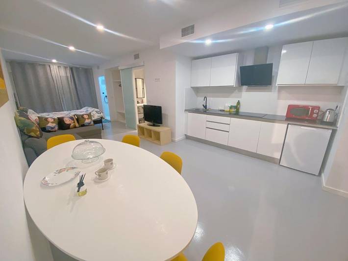 Ferienhaus für 3 Personen, mit Balkon und Terrasse sowie Garten und Pool in el Masnou