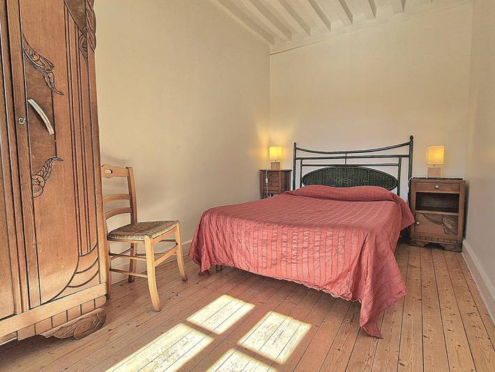 Familienhaus mit beheiztem Innenpool und privatem Parkplatz im Morvan in Corancy, Naturpark Morvan