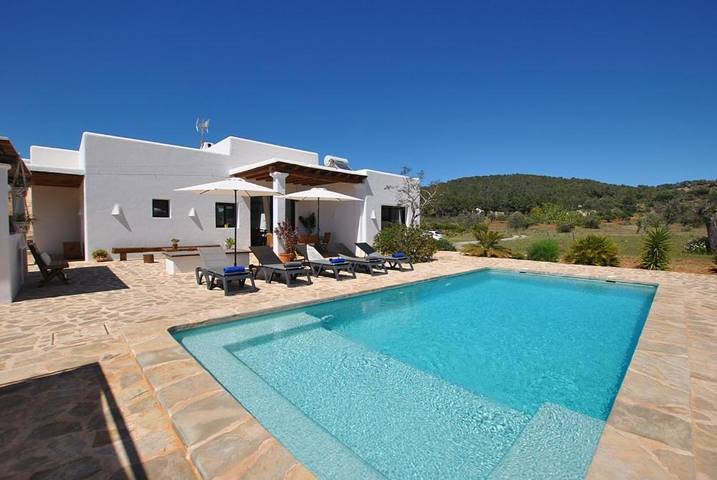 Casa rural para 6 personas, con Terraza y Jardín además de Piscina y Vistas en San Miguel de Balansat - 2