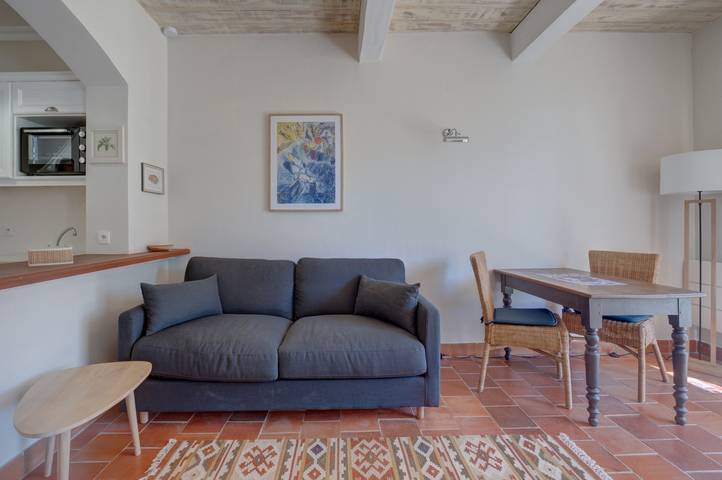 Gîte pour 2 personnes, avec vue et jardin à La Motte - 4