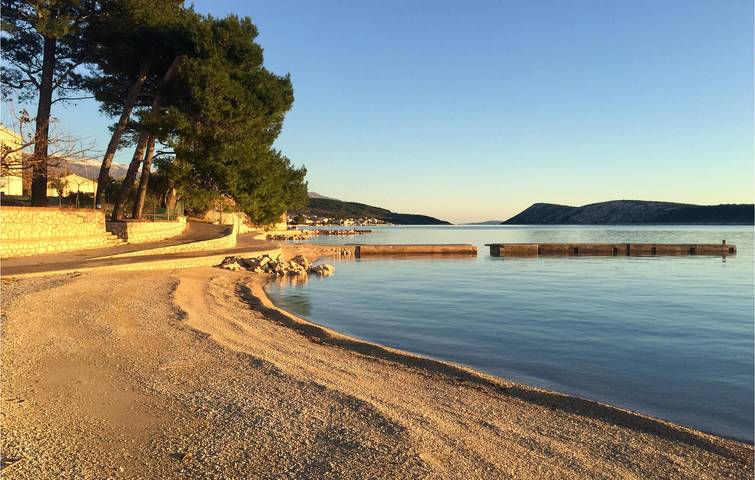 Ferienhaus für 4 Personen, mit Garten und Terrasse, mit Haustier auf Rab - 4