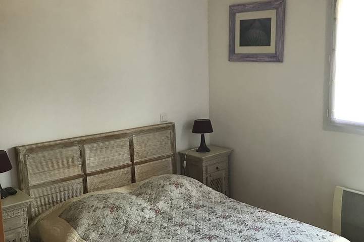 Location de vacances pour 10 personnes, avec jardin dans Plage d'Agosta - 2