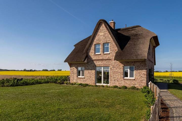 Ferienhaus für 6 Personen, mit Ausblick und Garten sowie Sauna und Seeblick in Poseritz