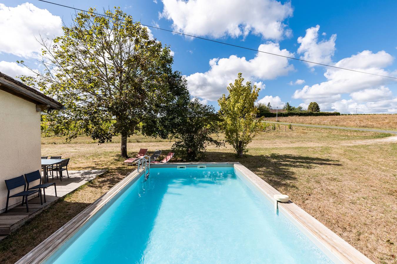 House in the Heart of the Vineyards in Les Salles-de-Castillon, Libourne region
