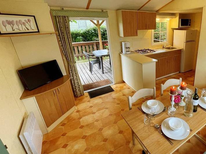 Camping De La Belle Etoile - Mobilheim 4 personen - Mh2 Mercure Komfort in Saint-Bonnet-le-Château, Montbrison