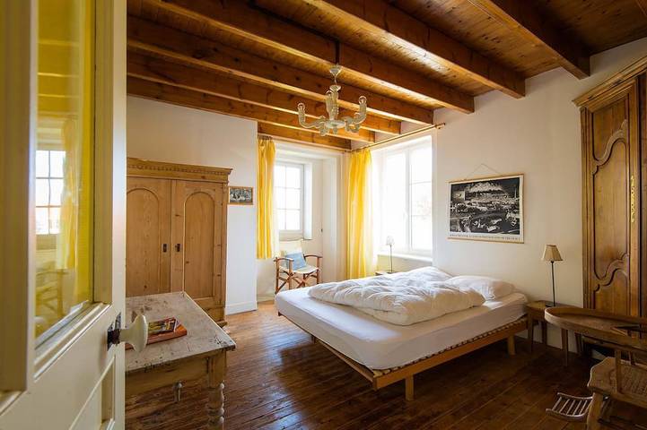 Location de vacances pour 10 personnes, avec terrasse et jardin dans Vicq-sur-Mer - 4