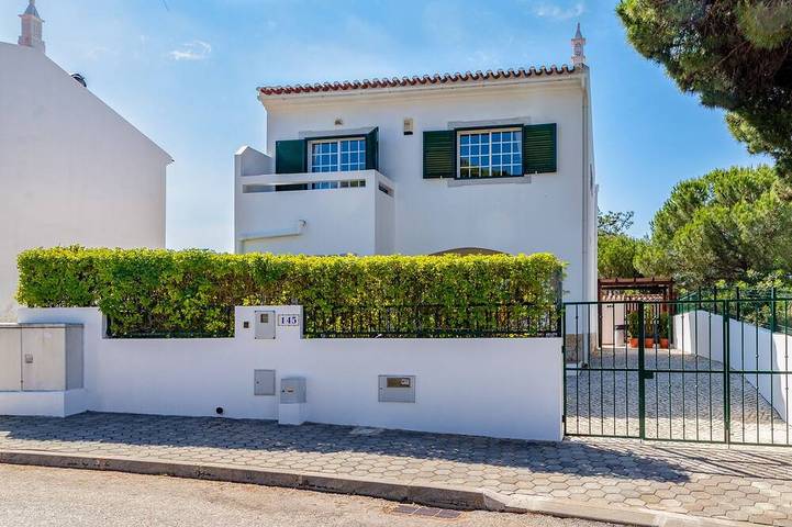Villa für 8 Personen, mit Garten - 1
