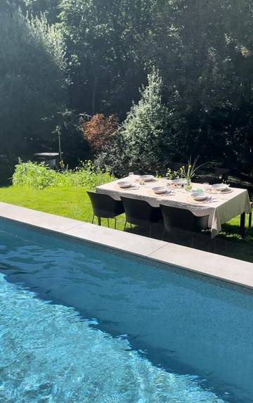 Gîte pour 6 personnes, avec vue et jardin ainsi que piscine et sauna à Ellezelles
