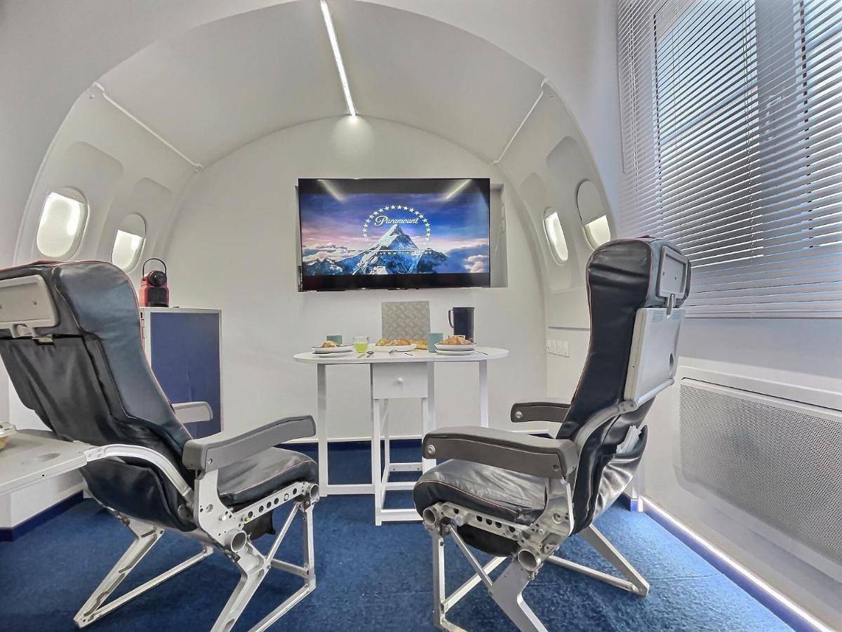 Appartement entier, Insolite - Jet Privé - Expérience Cinéma et coc00ning - Moontown in Lunéville, Région de Lunéville