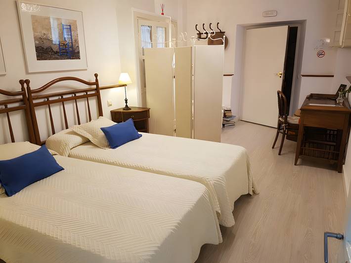 Apartamento para 2 personas, con sauna y jardín, Se admiten mascotas en Consuegra