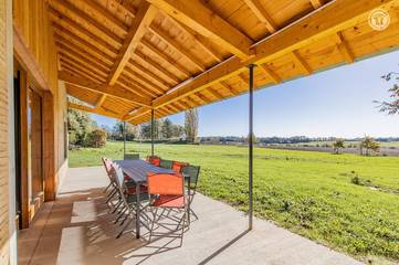 Gîte pour 14 Personnes dans Bosjean, Région de Louhans, Photo 1