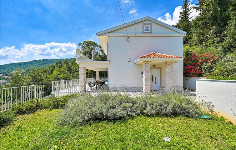 Holiday home for 8 people, with pool - 1