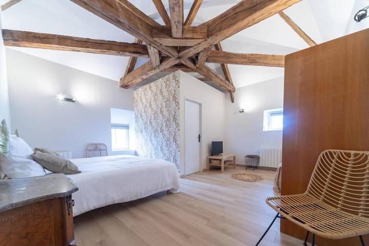 Chambre d’hôte pour 2 personnes, avec Terrasse ainsi que Jardin et Vue