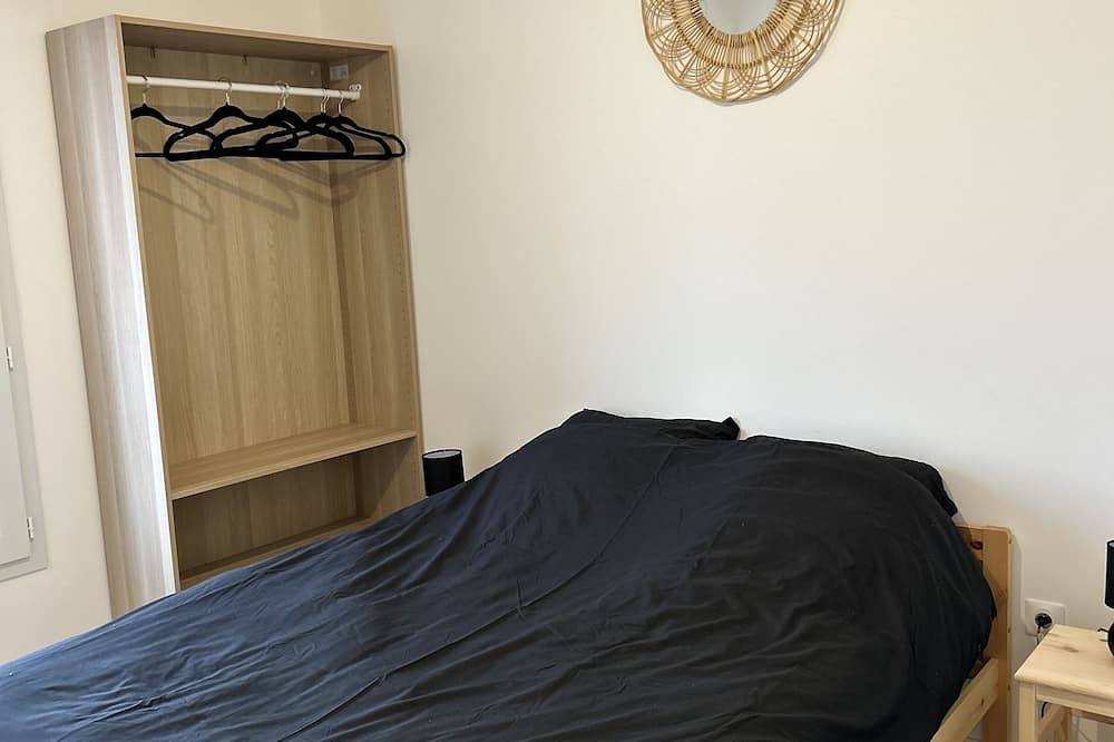 Entire apartment, Appartement Spacieux et Calme, Proche Cdg-disney et Parc des Expositions in Le Blanc-Mesnil, Seine-Saint-Denis
