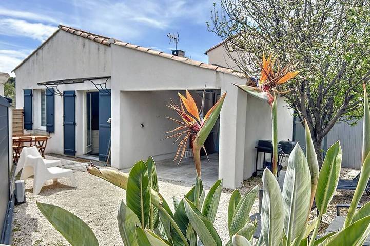 Location de vacances pour 4 personnes, avec terrasse à Sausset-les-Pins