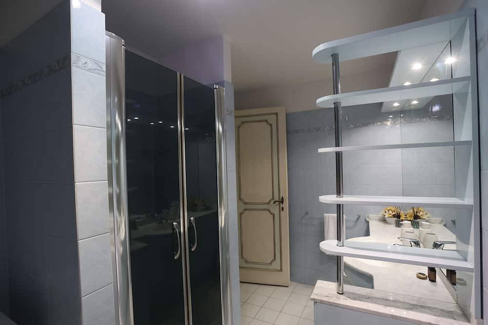 Apartamento entero, Maison B, elegant one-bedroom apartment in the heart of Prato in Prato, Provincia de Prato