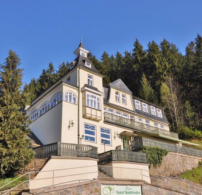 Hotel für 2 Personen, mit Terrasse und Garten sowie Sauna