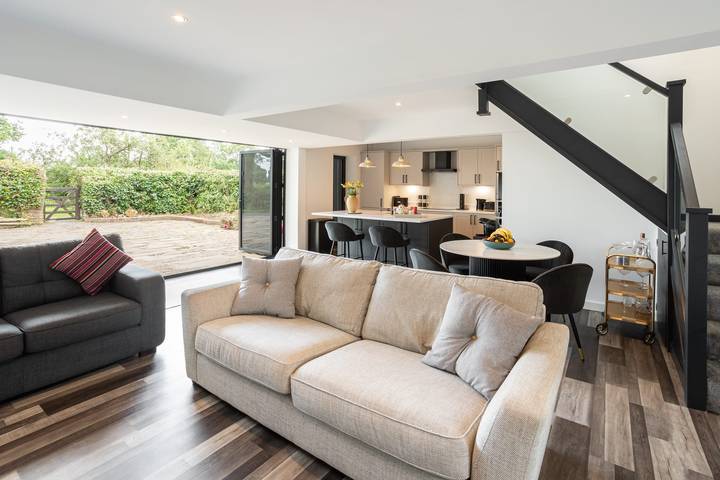 Holiday rental for 4 people, with garden, child-friendly in Derbyshire Dales