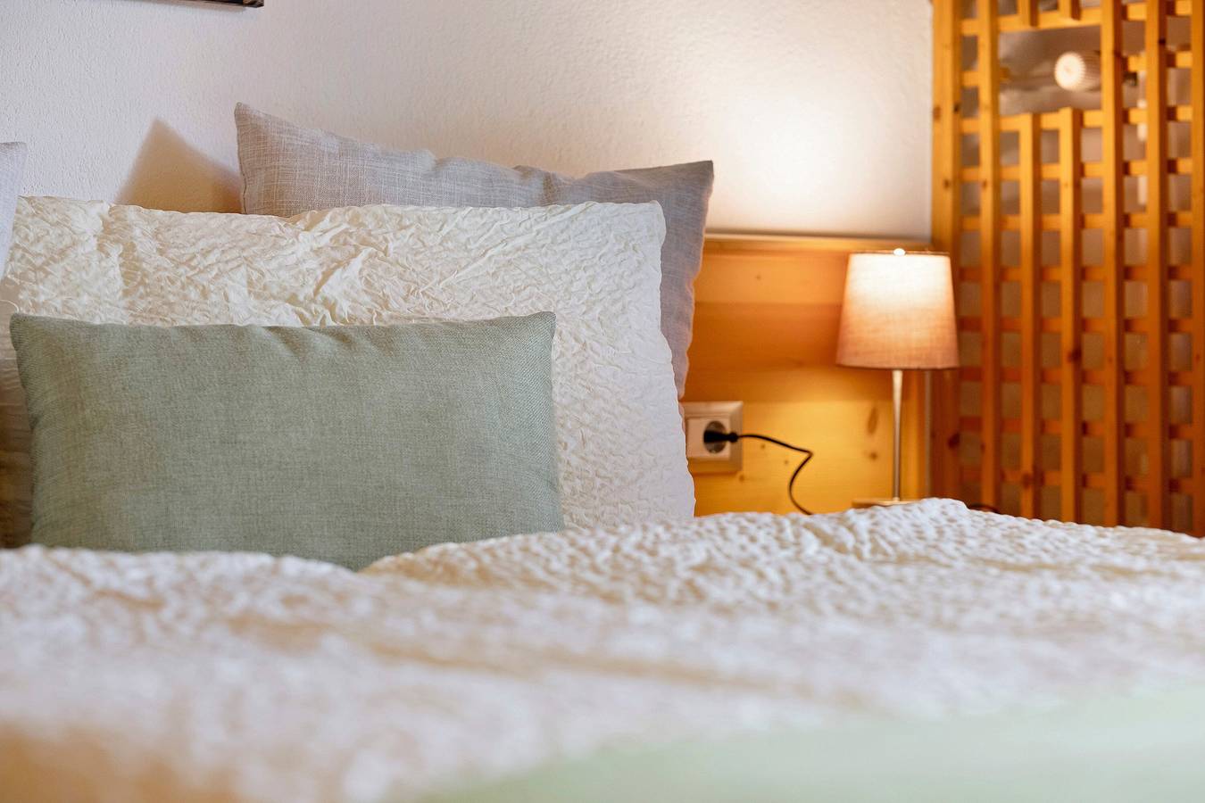 Zimmer 'Golden' mit Bergblick, Gemeinschaftsterrasse und Wi-Fi in Tschars, Kastelbell-Tschars