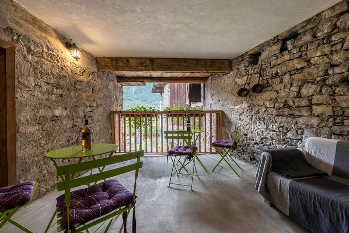 Gîte pour 4 personnes, avec jardin à Tenno - 3