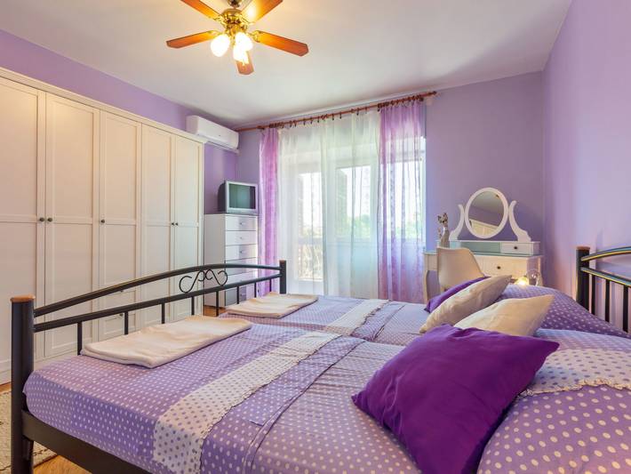 Ferienhaus für 5 Personen, mit Balkon und Garten in Podstrana - 4