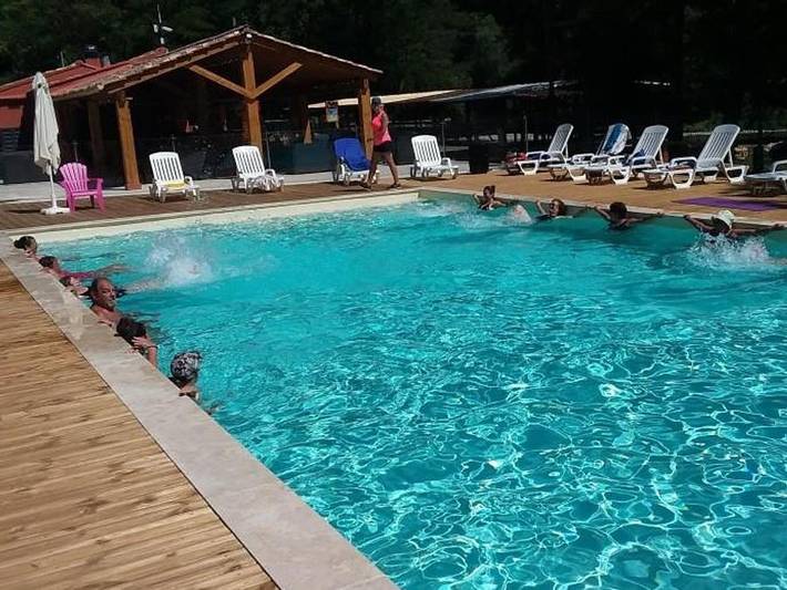 Camping für 2 Personen in Gard