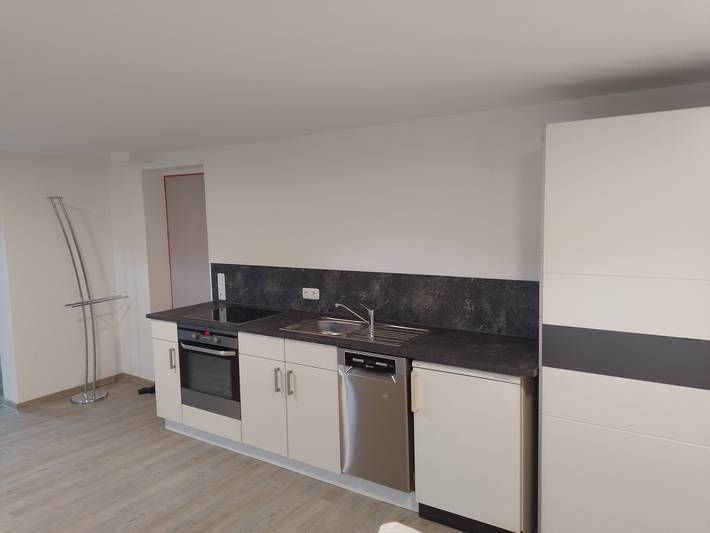 Apartamento inteiro, Apartamento Sonnenschatten com Wi-Fi in Neuburg a.d.Kammel, Suábia (Baviera)