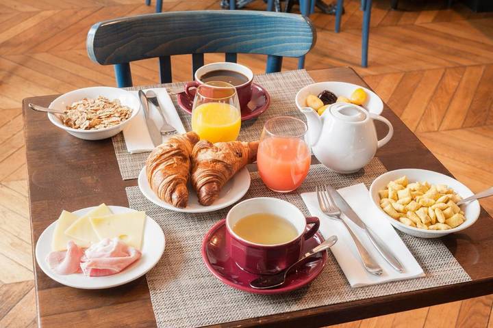 Hôtel pour 2 personnes, avec terrasse dans Thermes de Bagnoles de l'Orne - 3