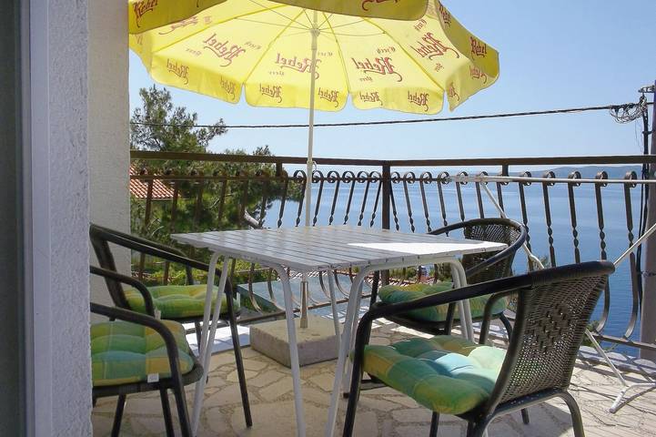 Ferienwohnung für 5 Personen, mit Balkon/Terrasse in Pisak