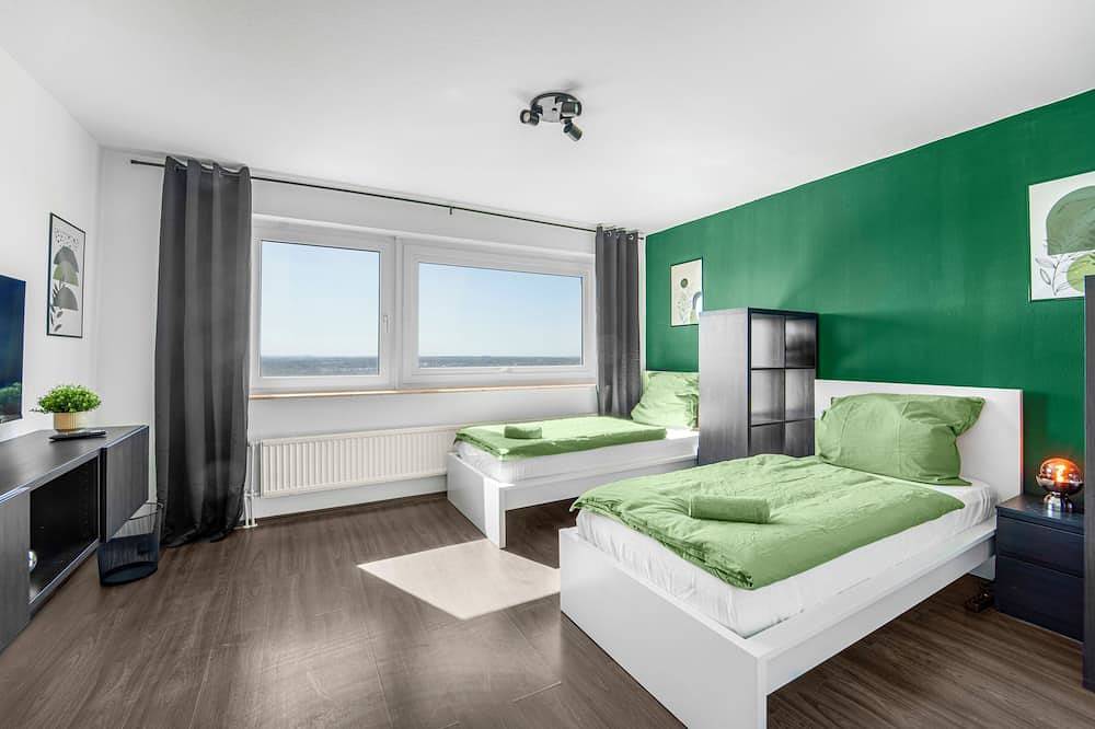 Appartement entier, Apartment with panoramic view at the main station | 2 rooms, 4 separate beds in Viewegs Garten- Bebelhof, Brunswick